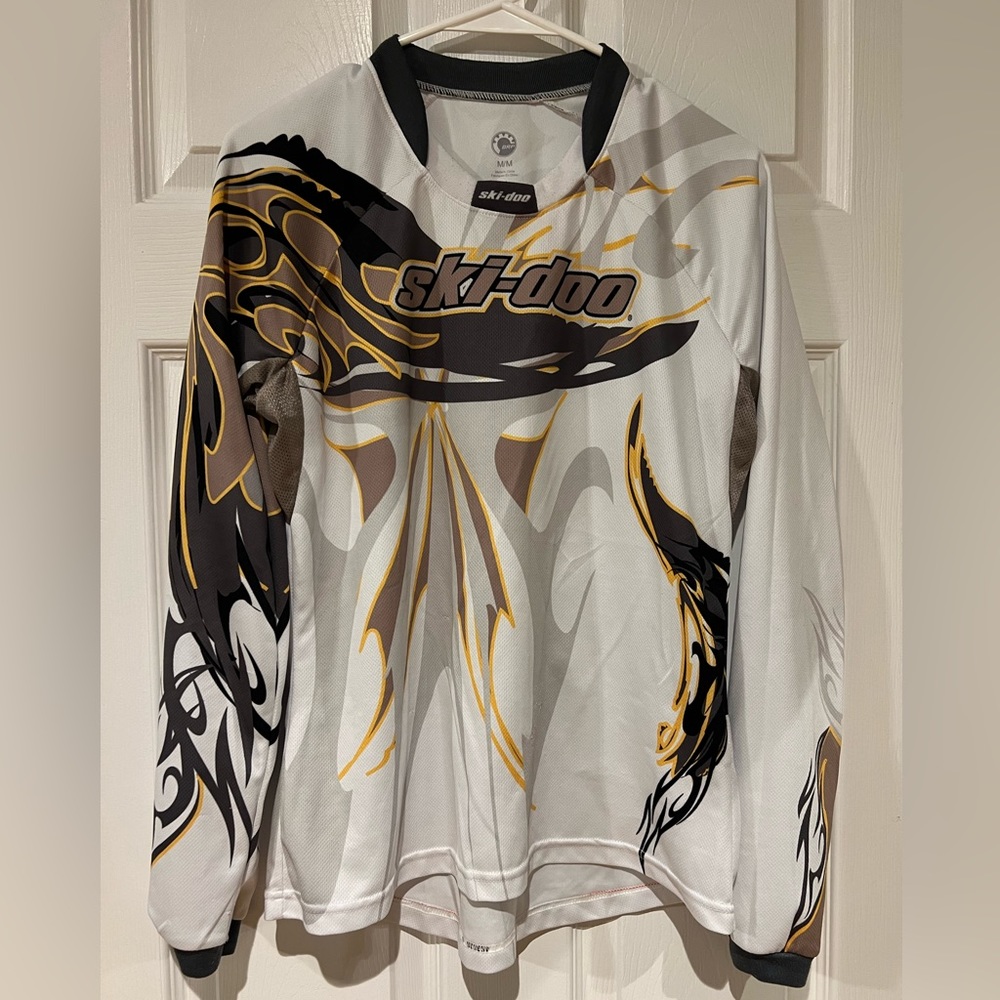 Women’s ski-doo jersey size medium